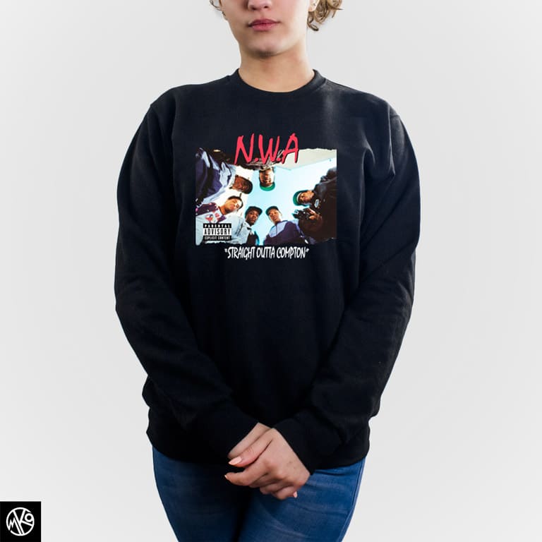 Nwa Straight duks