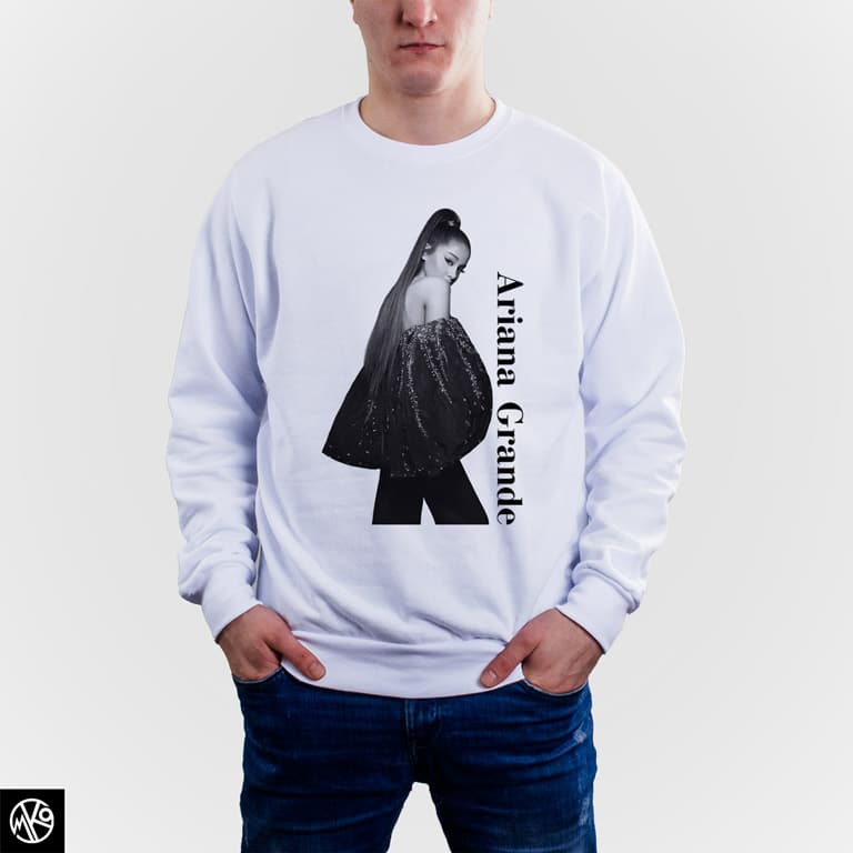 Ariana Grande Look duks